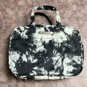 Aimee Kestenberg Hanging Travel Cosmetic Bag